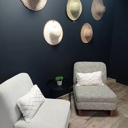 Raphaelle #6 Centre Avec Parking شقة *